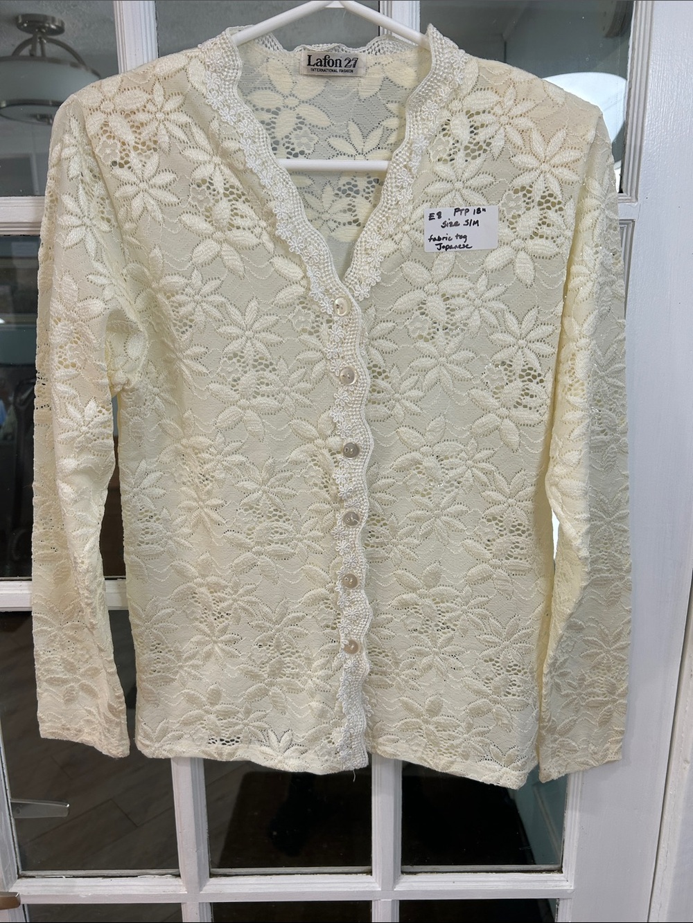 E8.   Lafon 21 Cream Lace Button-Up Cardigan